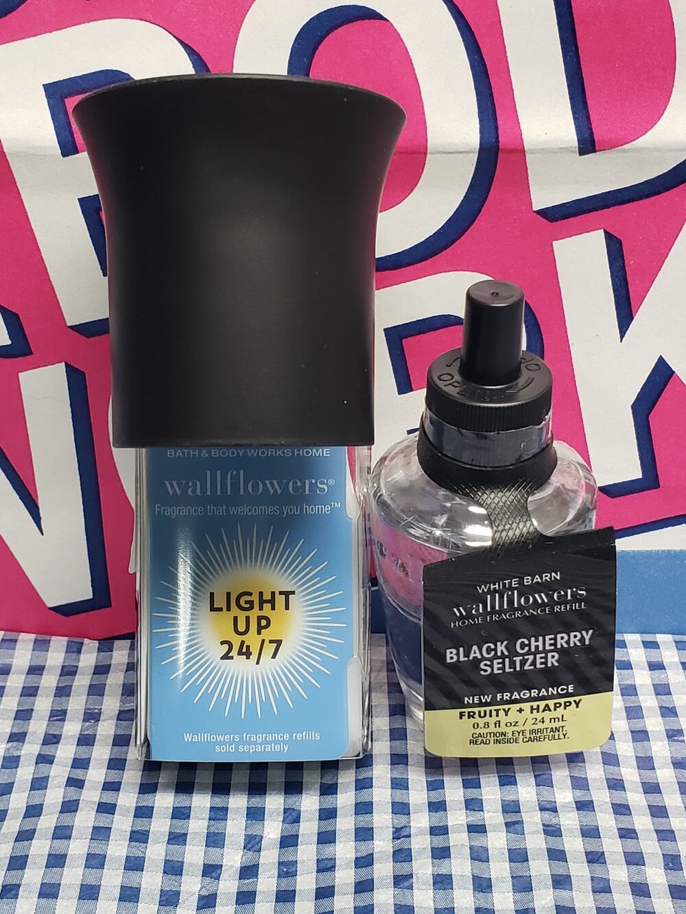 BBW Black Flare Nightlight Fragrance Wallflower Plug In w. Black Cherry Seltzer